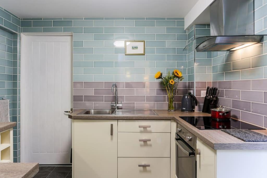 Truro Apartment In A Stunning Quiet Location Eksteriør bilde